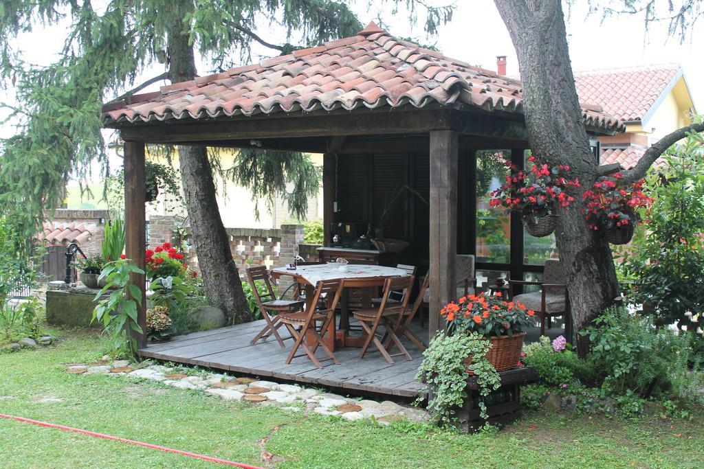Casa Giuliana Casa de hóspedes Calosso Exterior foto
