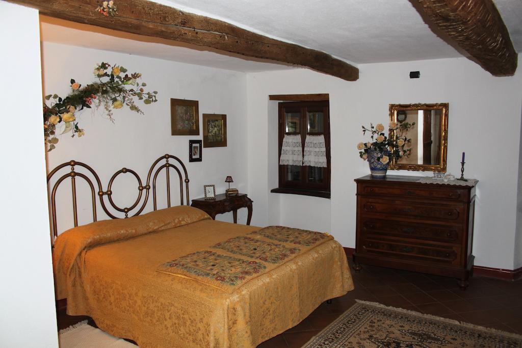 Casa Giuliana Casa de hóspedes Calosso Quarto foto
